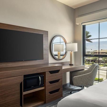 Hampton Inn & Suites Maui North Shore Kahului Esterno foto